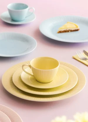 Conifere Yellow