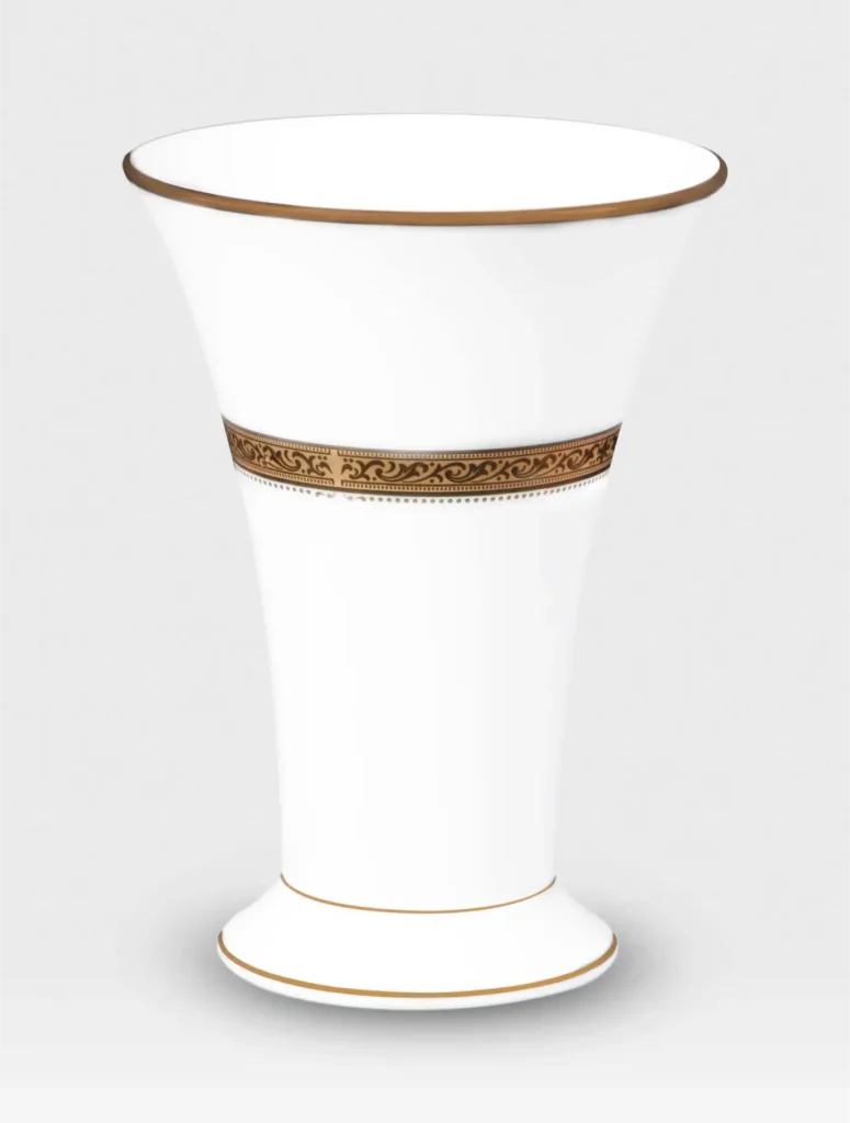 Majestic White image 3